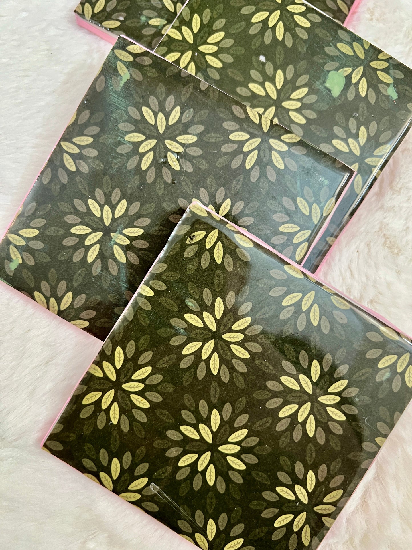 Lots 'O Leaves Coaster Set